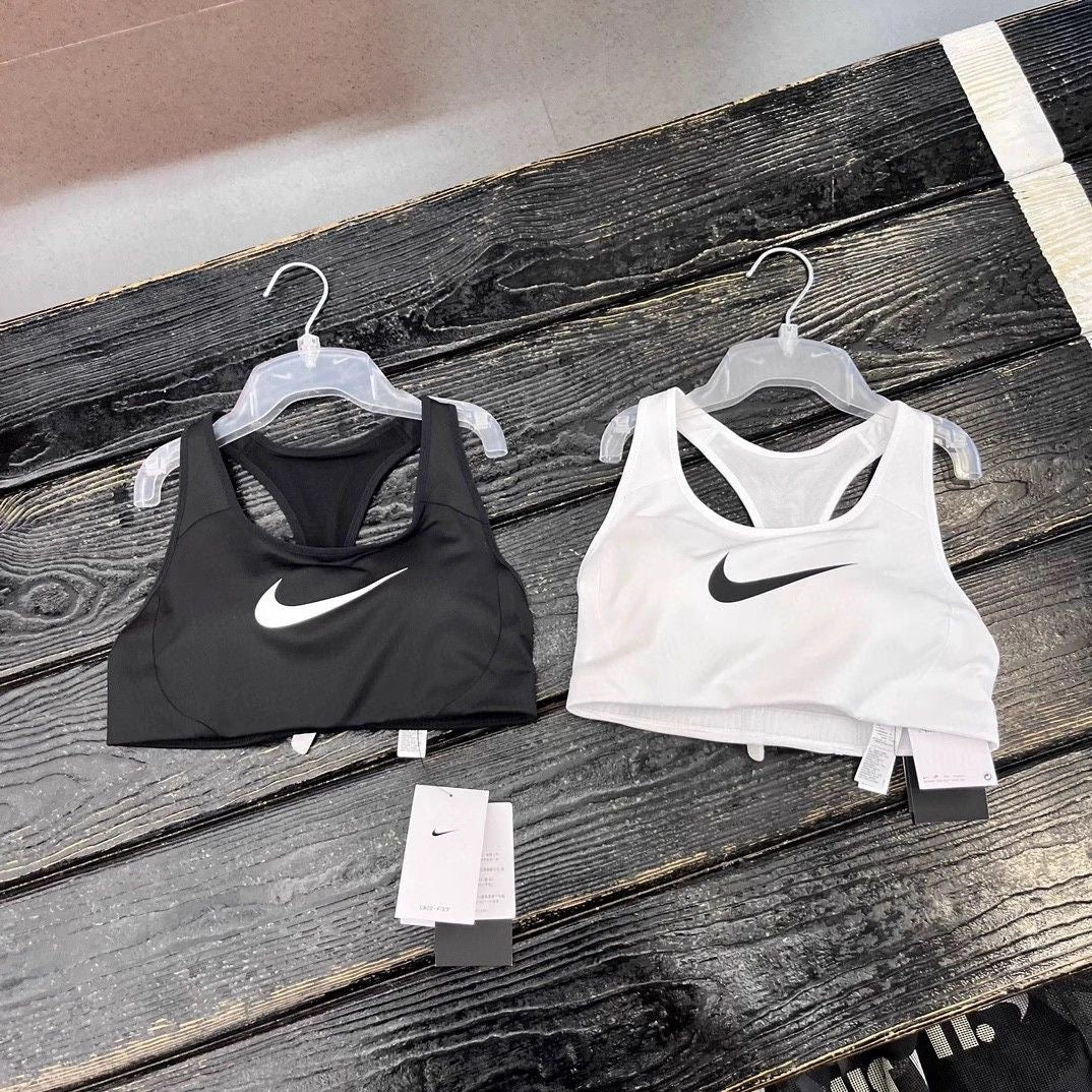 White & Black Sports Bra (M)